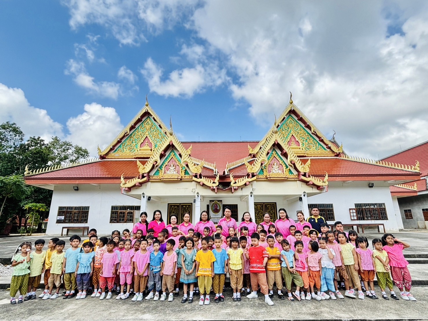 โครงการวัด ประชา รัฐ สร้างสุข และวันดินโลก